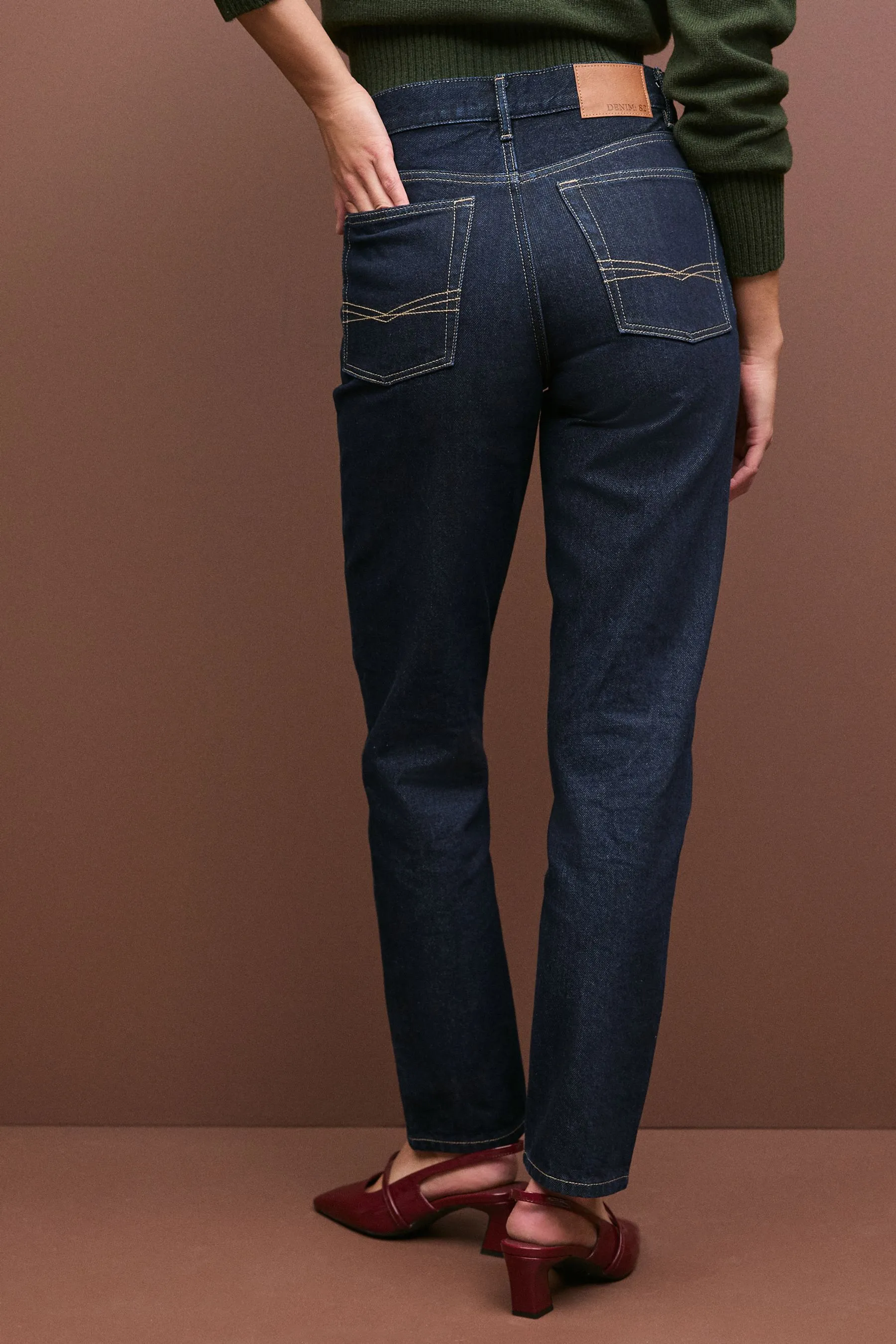 100% Cotton Column Mom Jeans    