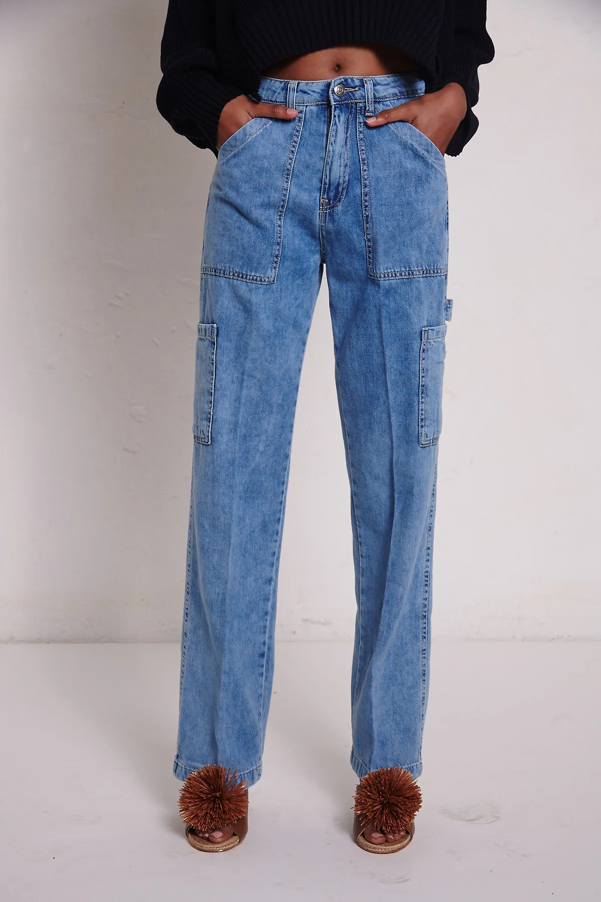 8PM. Jeans cargo SUVA