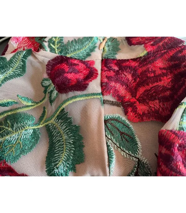Abito trasparent roses