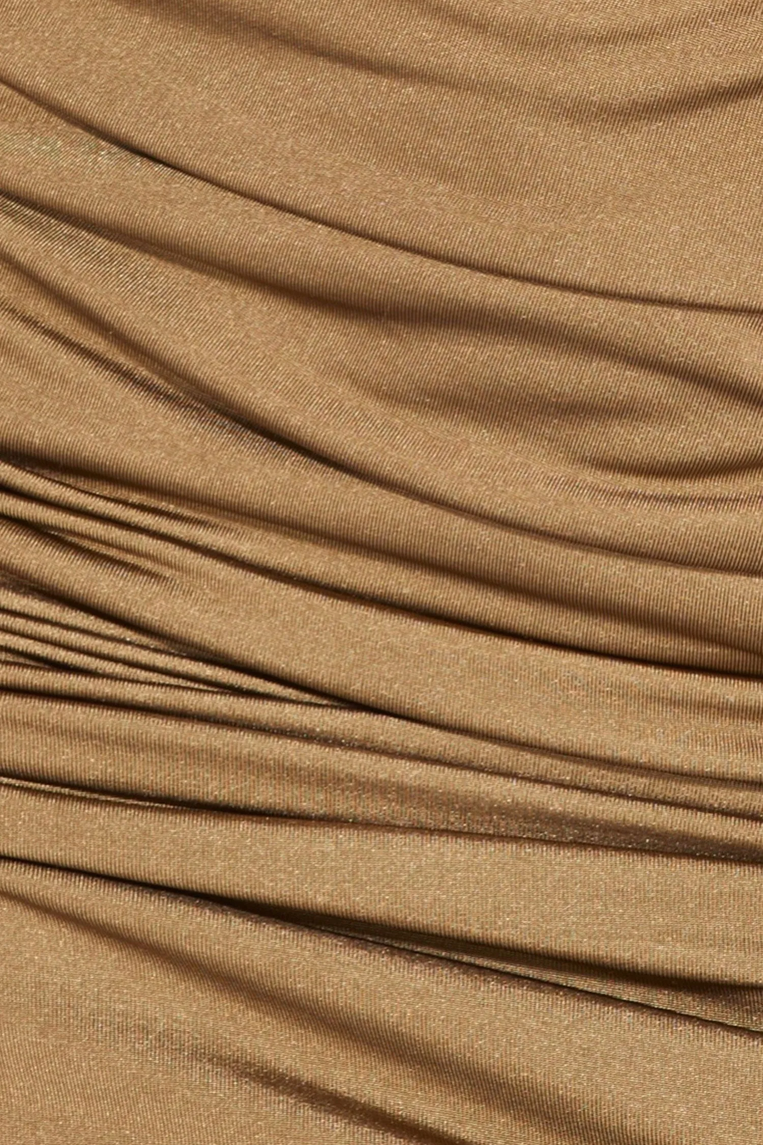 Abito verde elasticizzato con scollo profondo