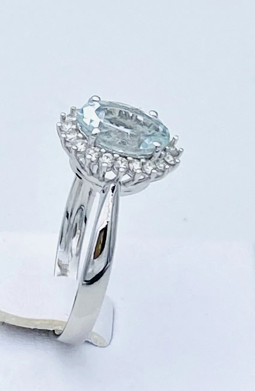 Anello Acquamarina e Diamanti oro bianco 750% Art. AN2384