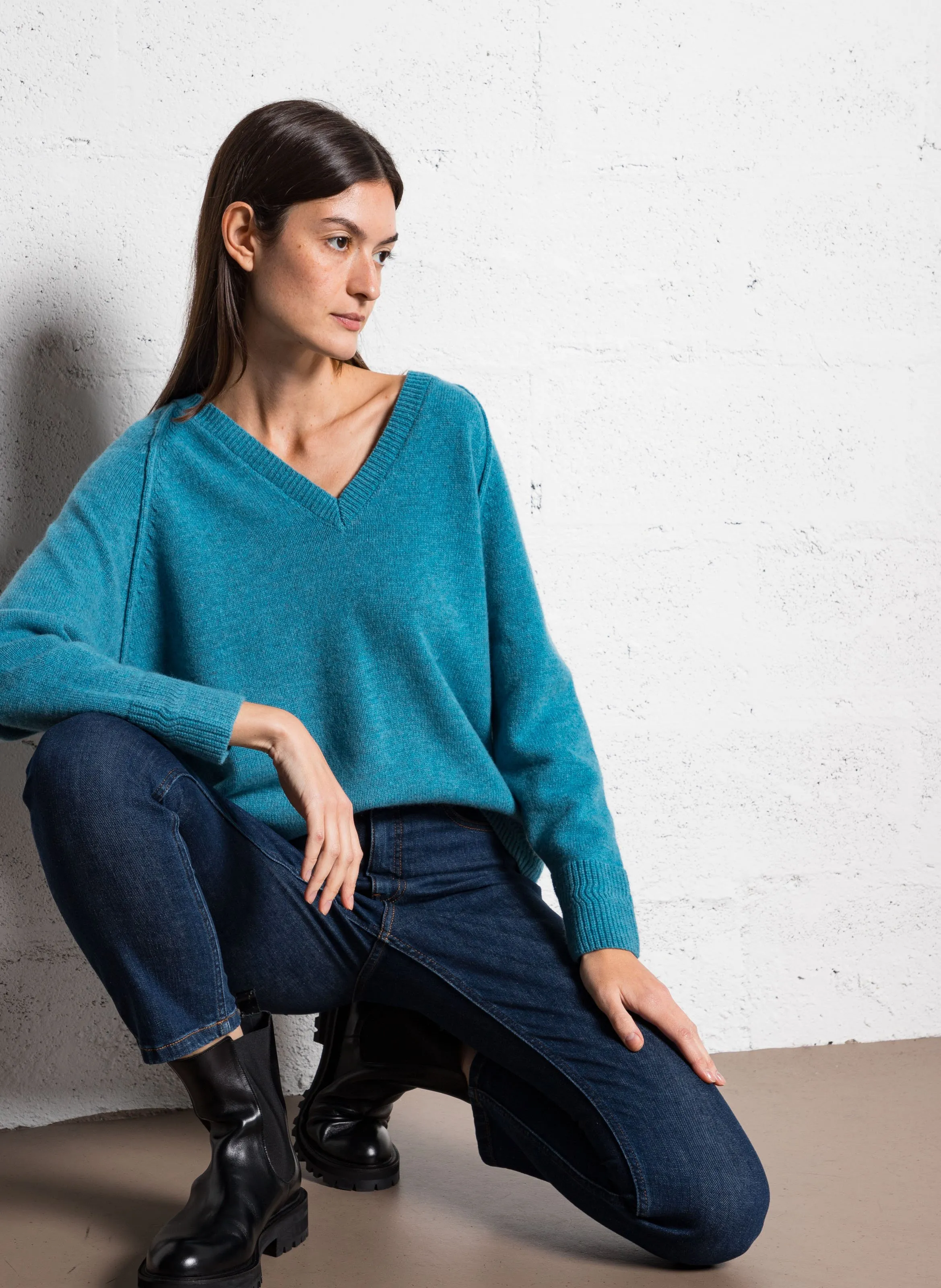  BELLA JONES   LOIS - Maglione collo a V in lana | Blu