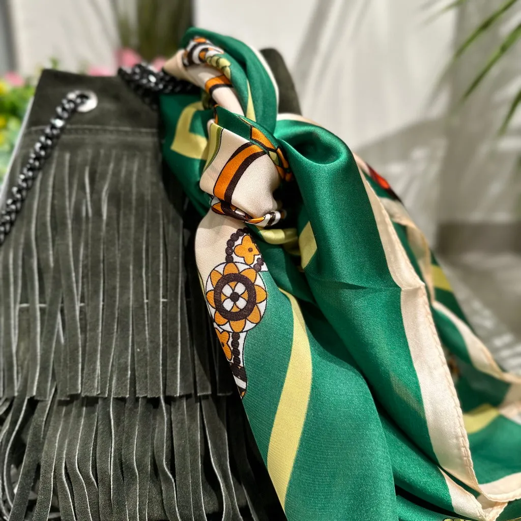 Borsa a Secchiello con Frange Verde + FOULARD in Tinta Vera Pelle Scamosciata