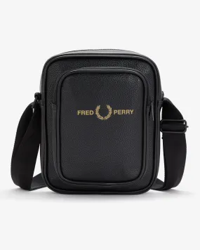 Borsa reporter nera a tracolla in similpelle martellata