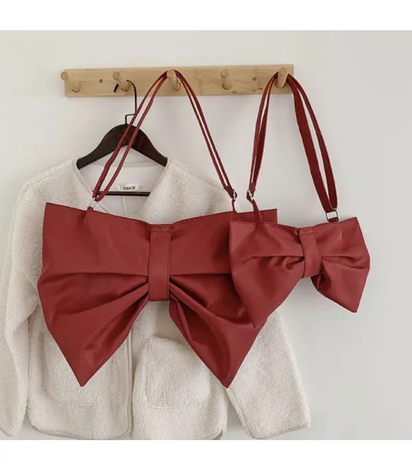 Borsa tracolla fioccone