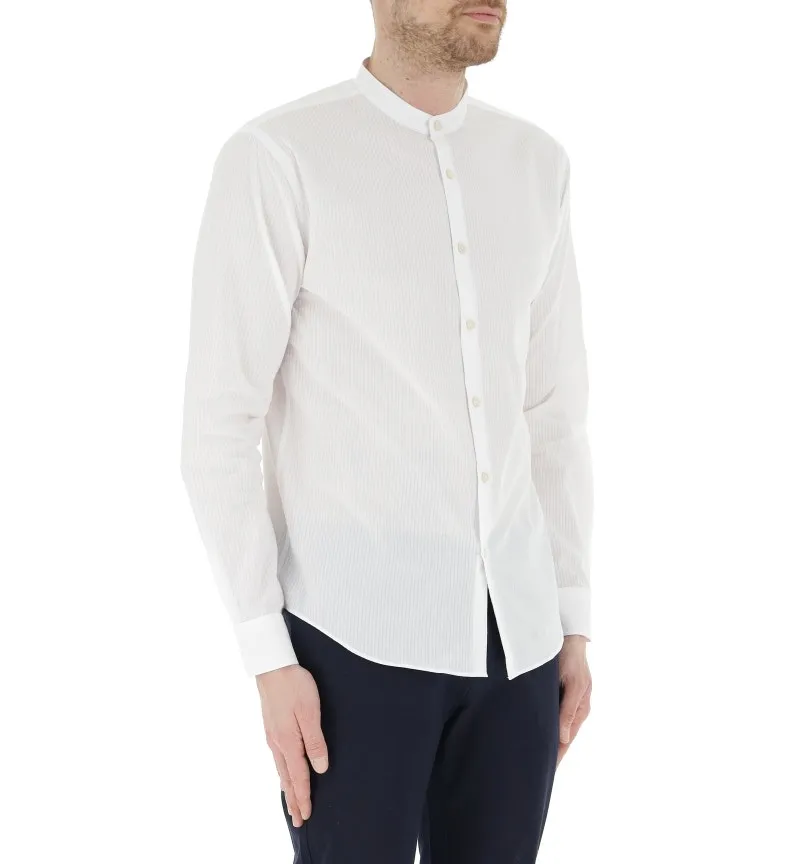 Camicia alla coreana