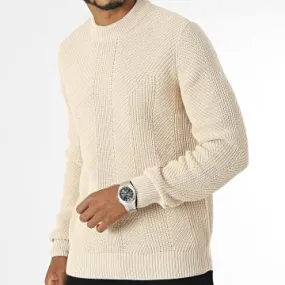 Carl Maglione beige