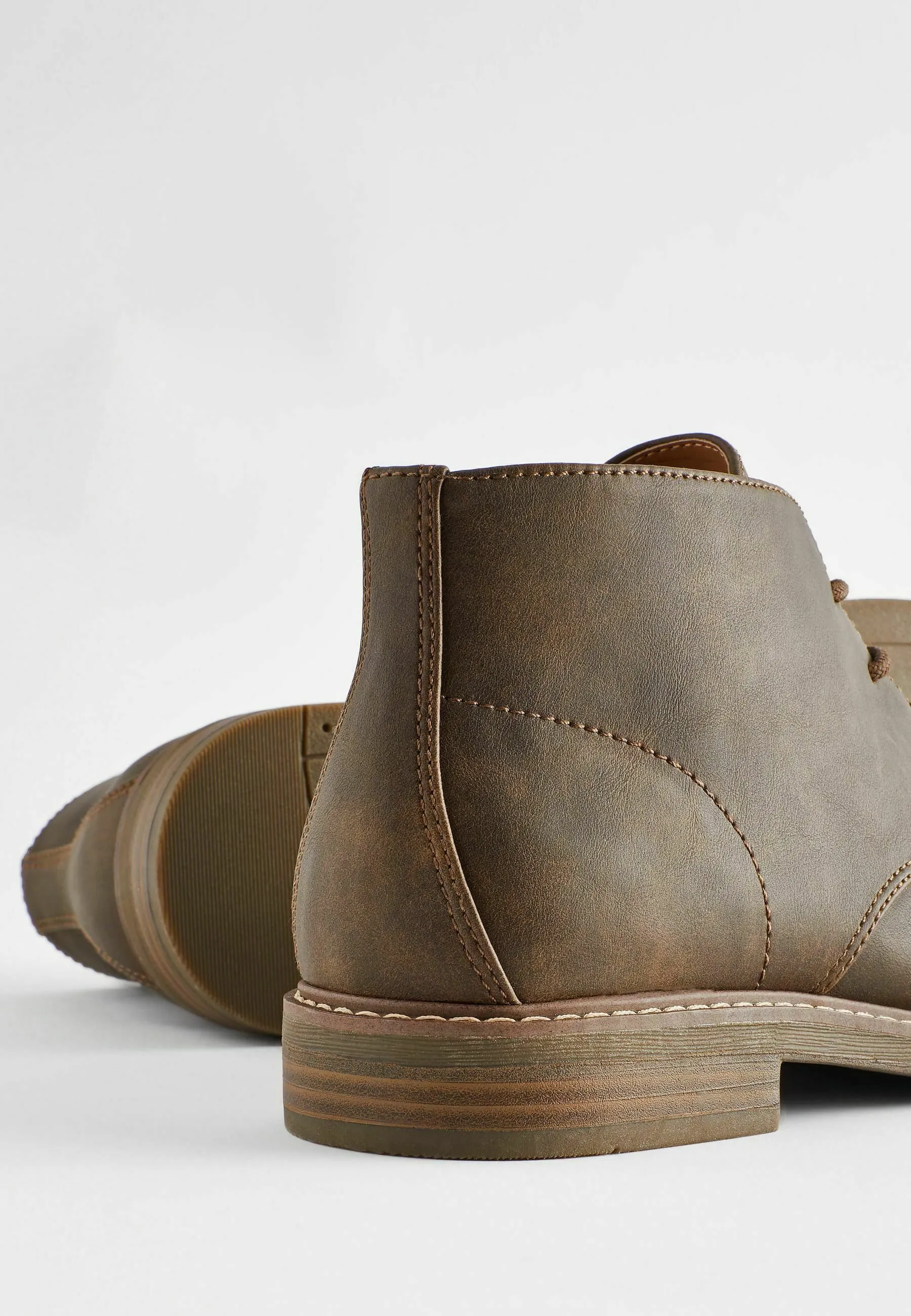 CHUKKA - Stivaletti stringati
