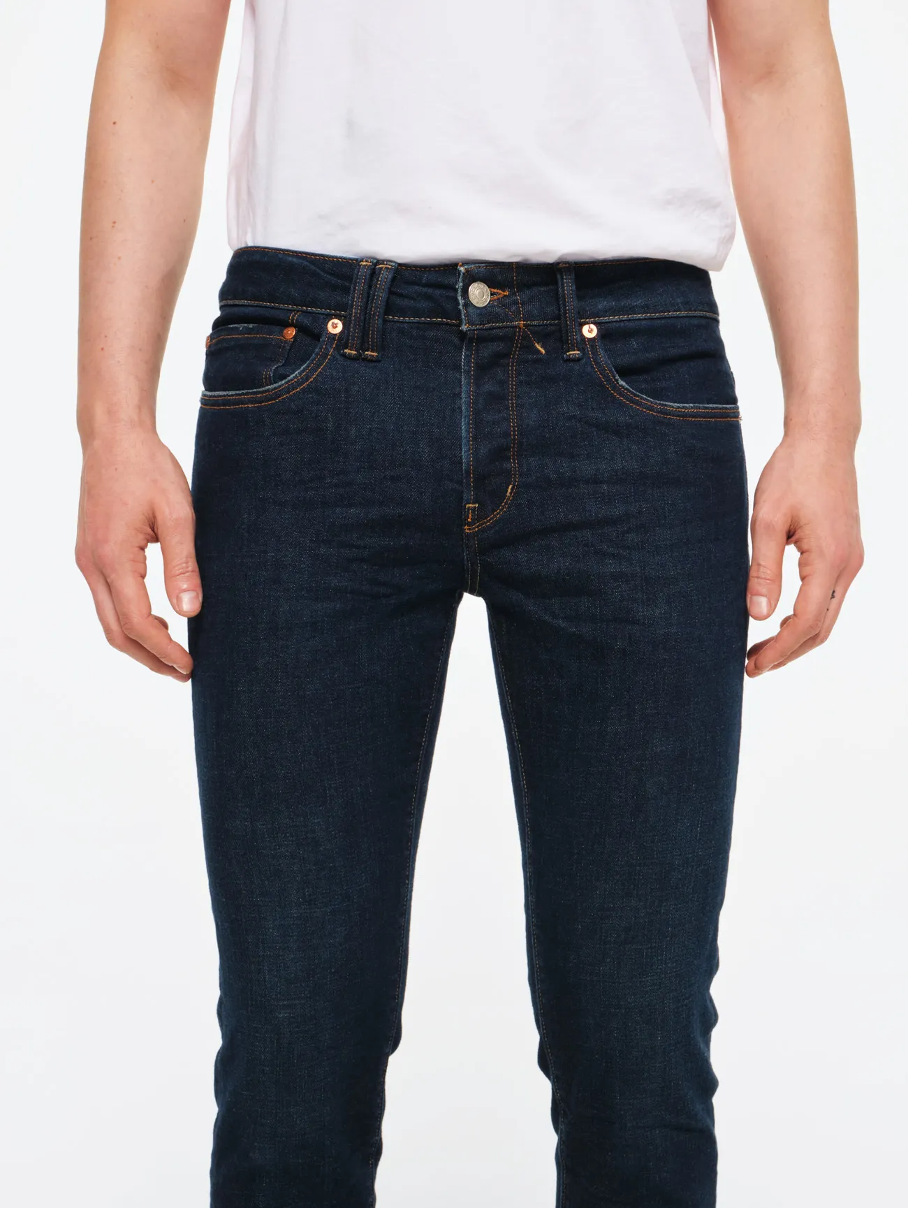 CYCLE Jeans Bone Skinny Fit Resin Row 3D