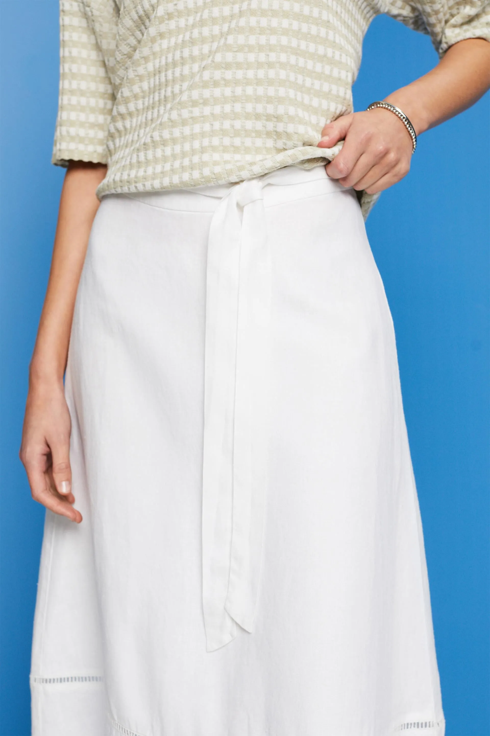 Gonna midi con cintura, 100% lino