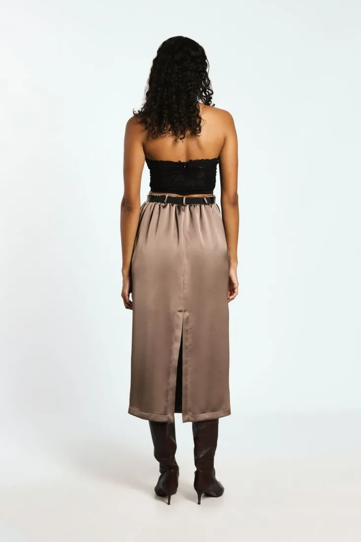 Gonna midi effetto satin con cintura e tasche