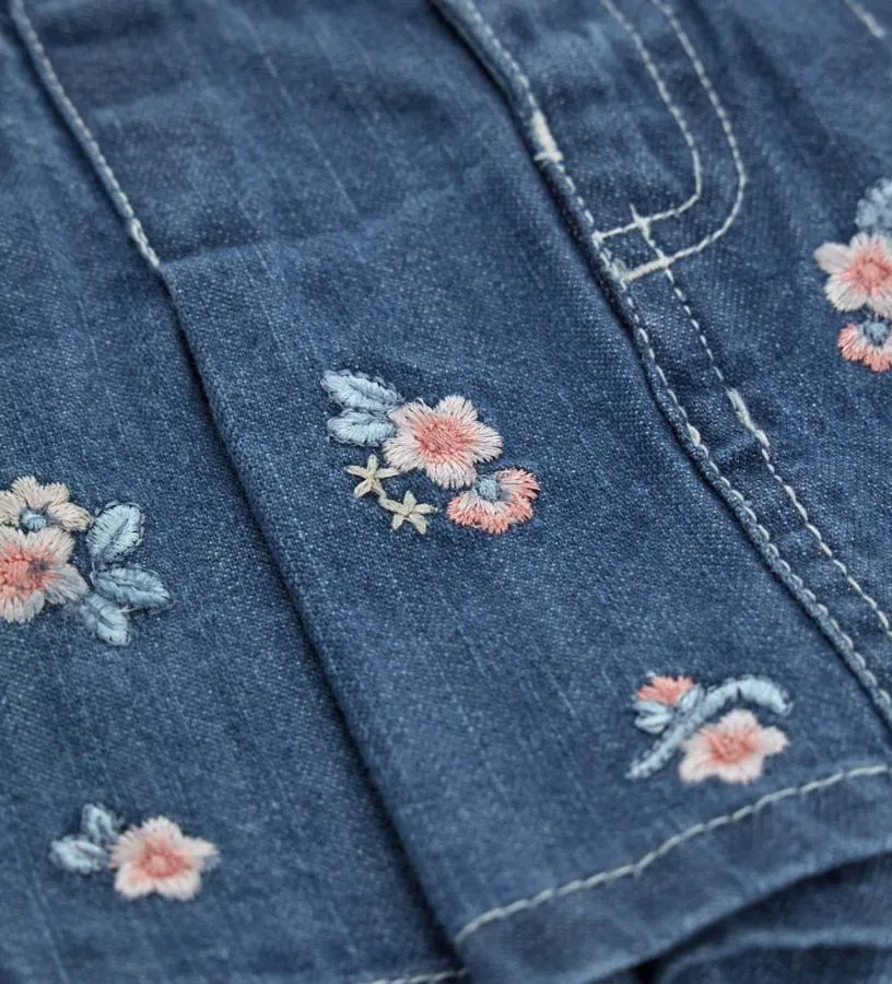 --Gonna pantalone in denim-