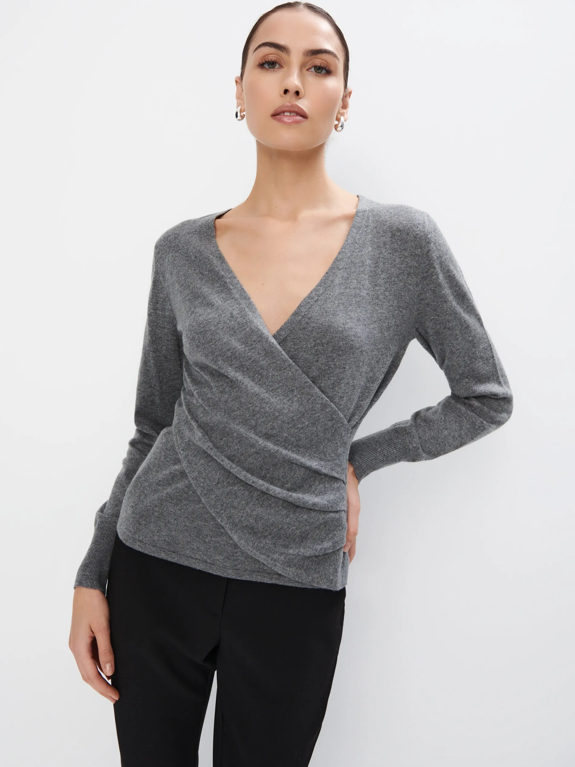 Maglione con scollo sovrapposto