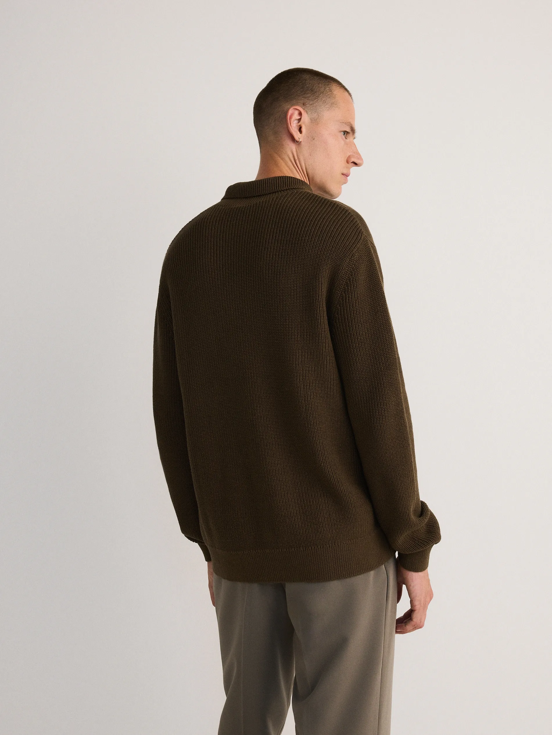 Maglione in cotone con colletto