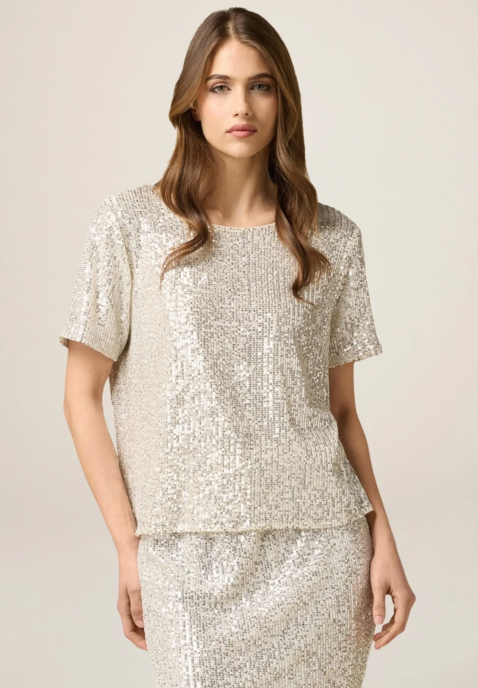 MANICHE CORTE IN PAILLETTES - Camicetta