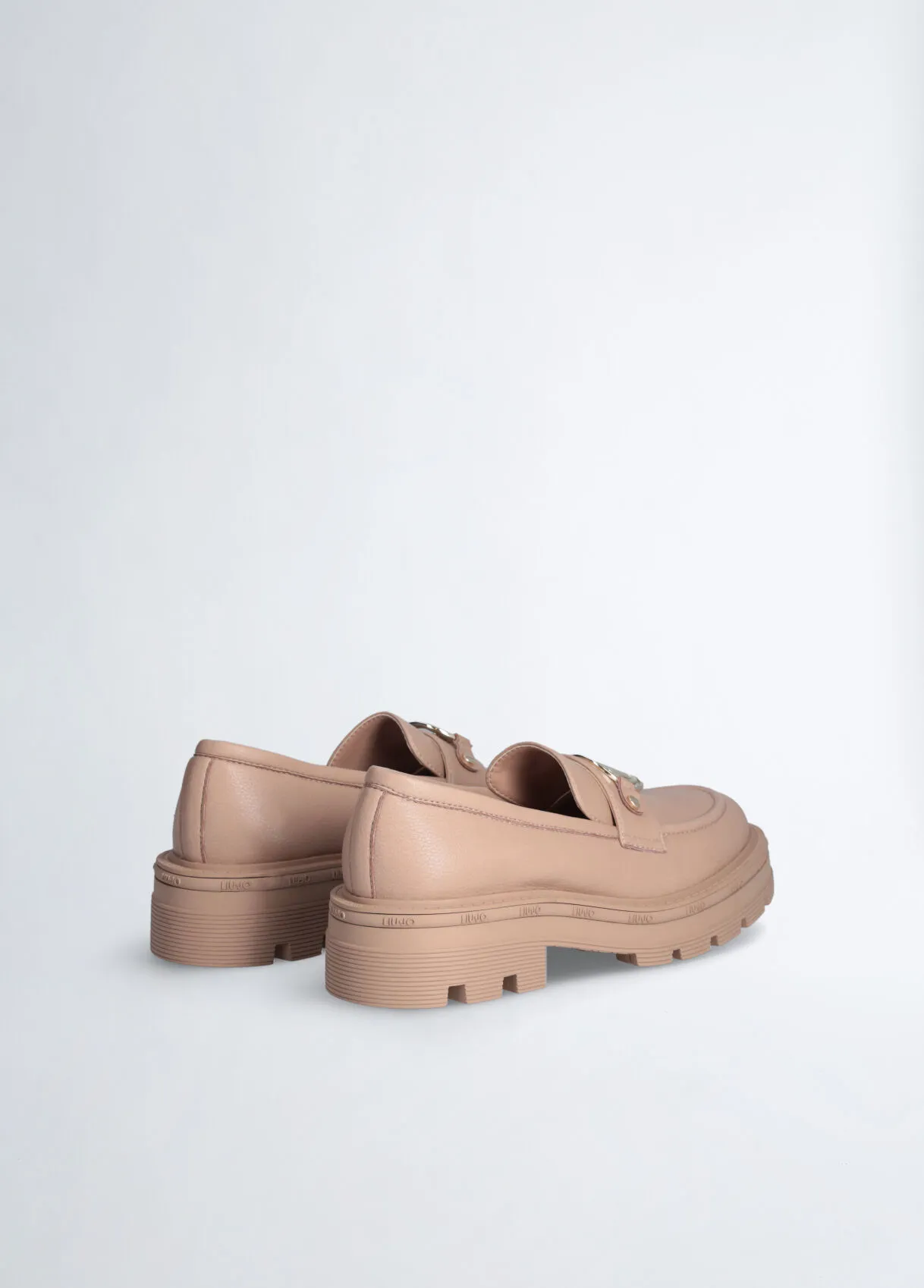 Mocassini beige con logo