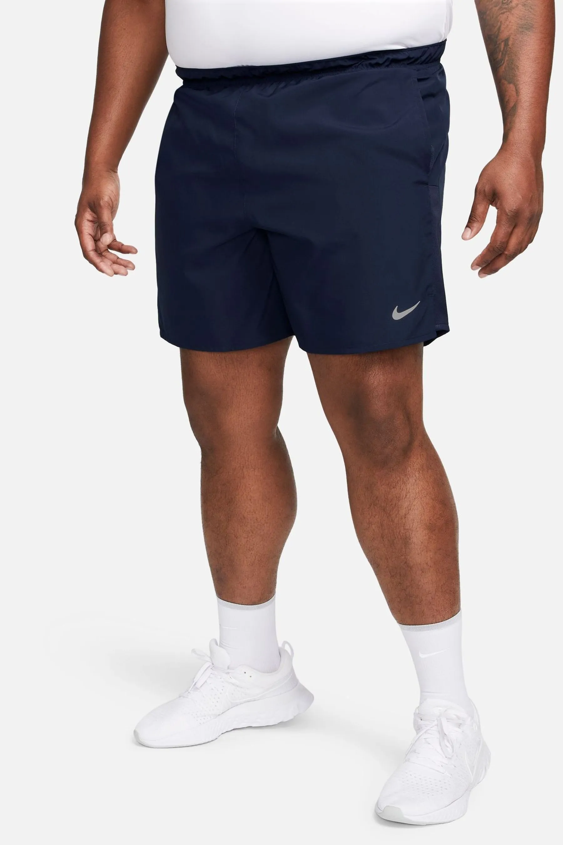 Nike Challenger Dri-FIT da 7 pollici - Shorts da running con fodera in breve