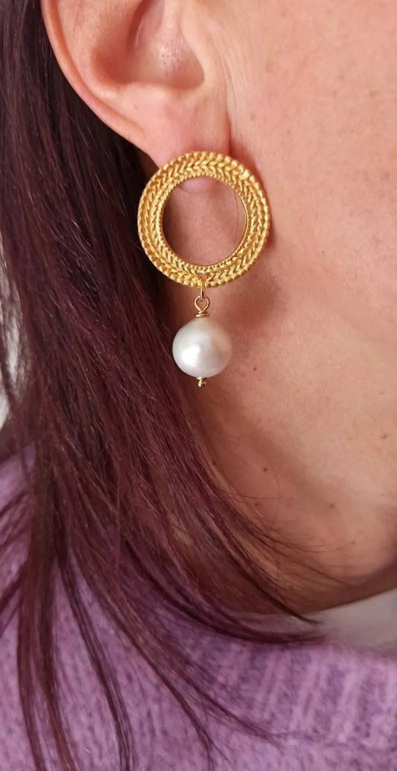 Orecchini a Cerchio con Perle Barocche