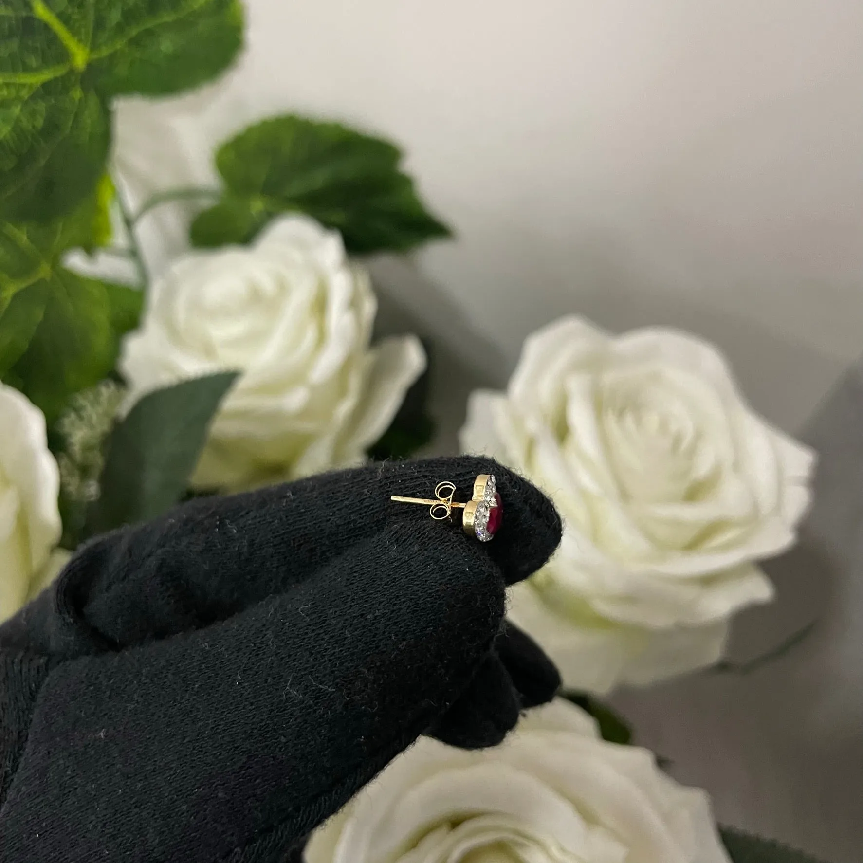 Orecchini cuore  oro e zirconi