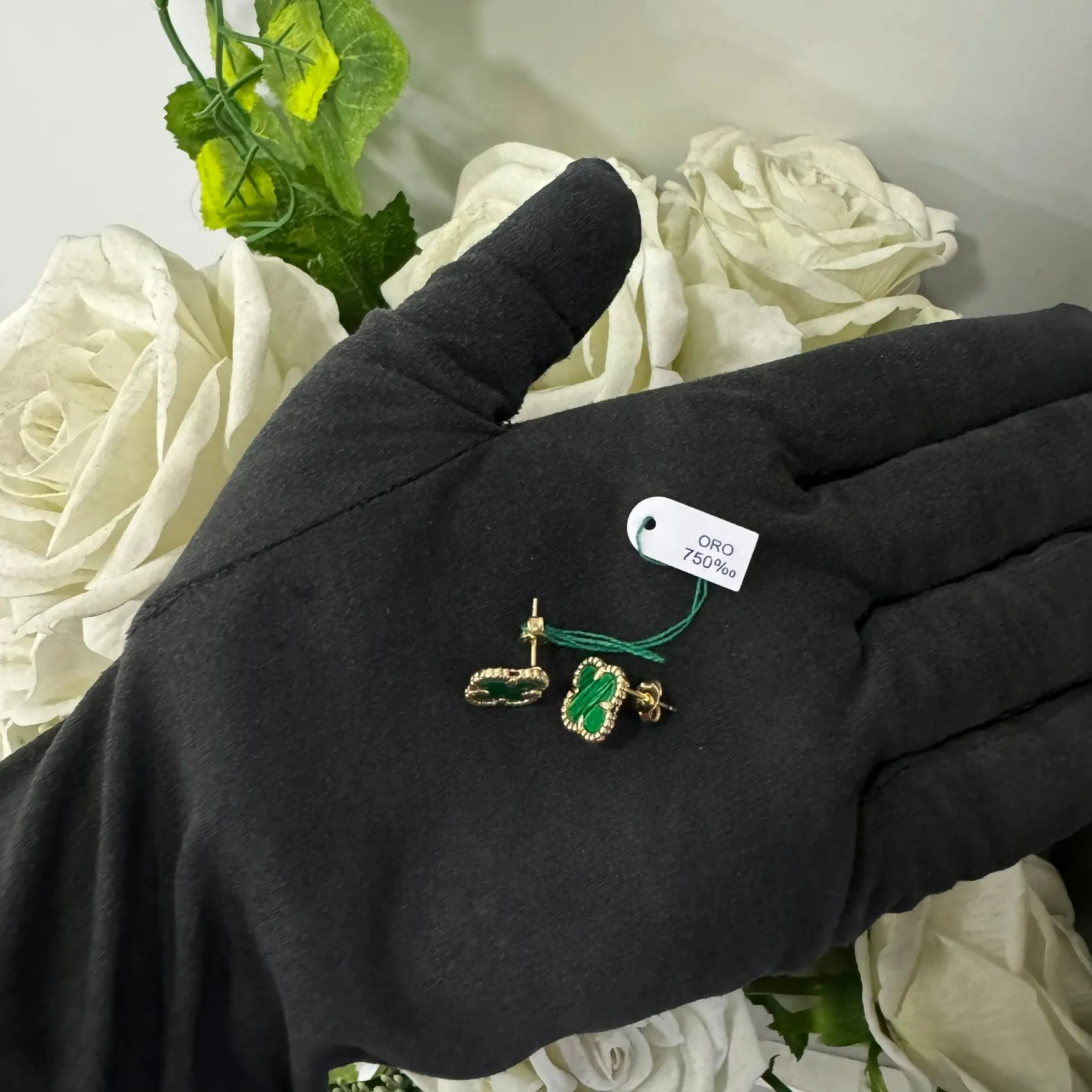 Orecchini fiore verde oro