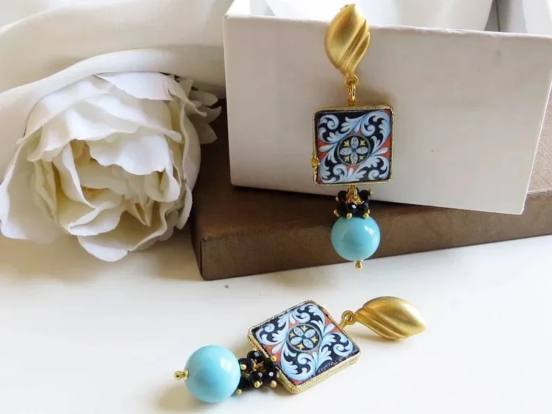 Orecchini Siciliani con Mattonelle in Ceramica di Caltagirone e Pasta di Turchese