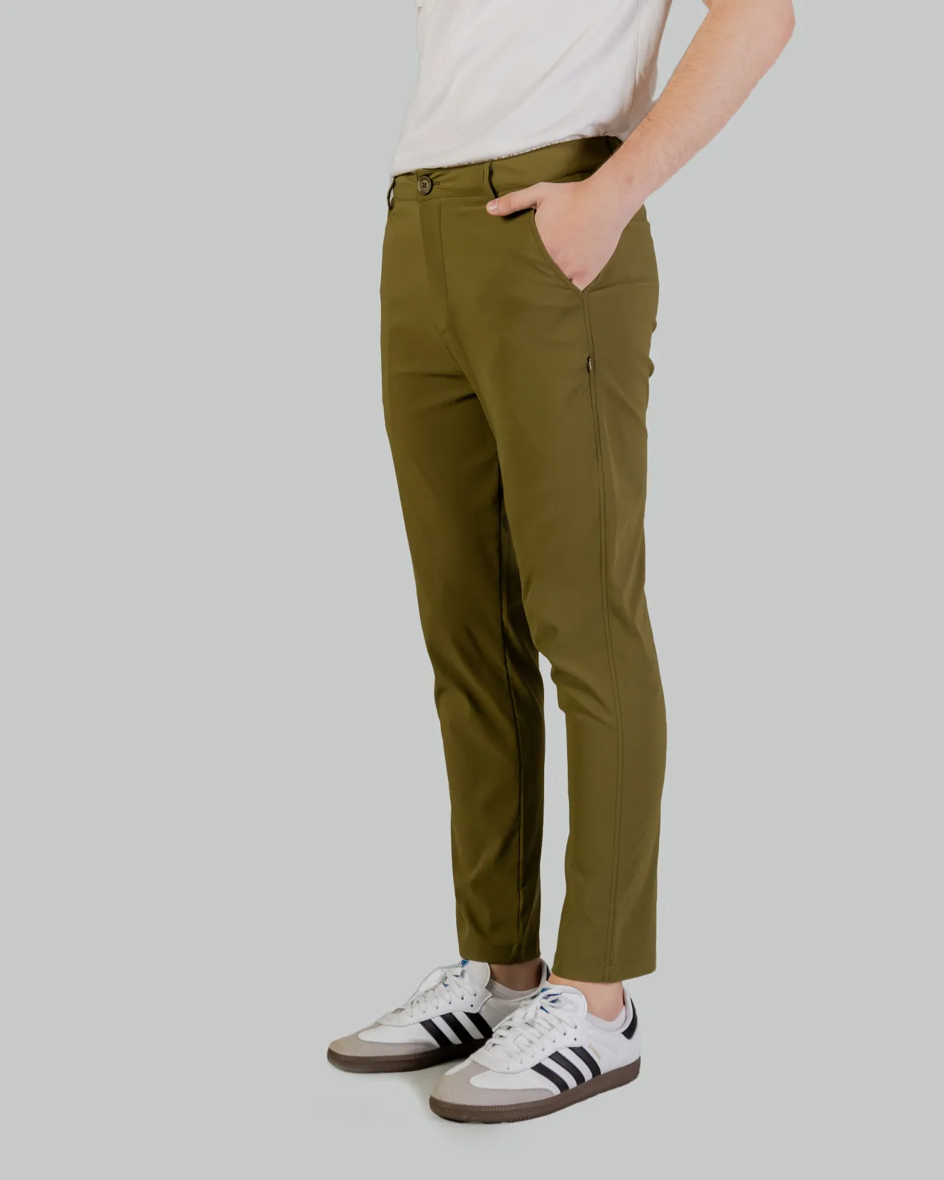 Pantaloni Aquascutum ACTIVE CHINO PANT Verde Oliva