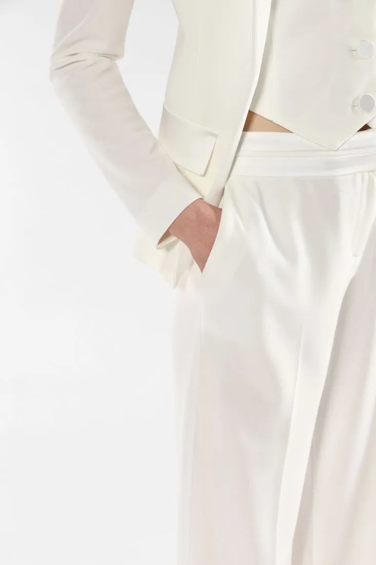 Pantaloni straight monocolour con piega stirata