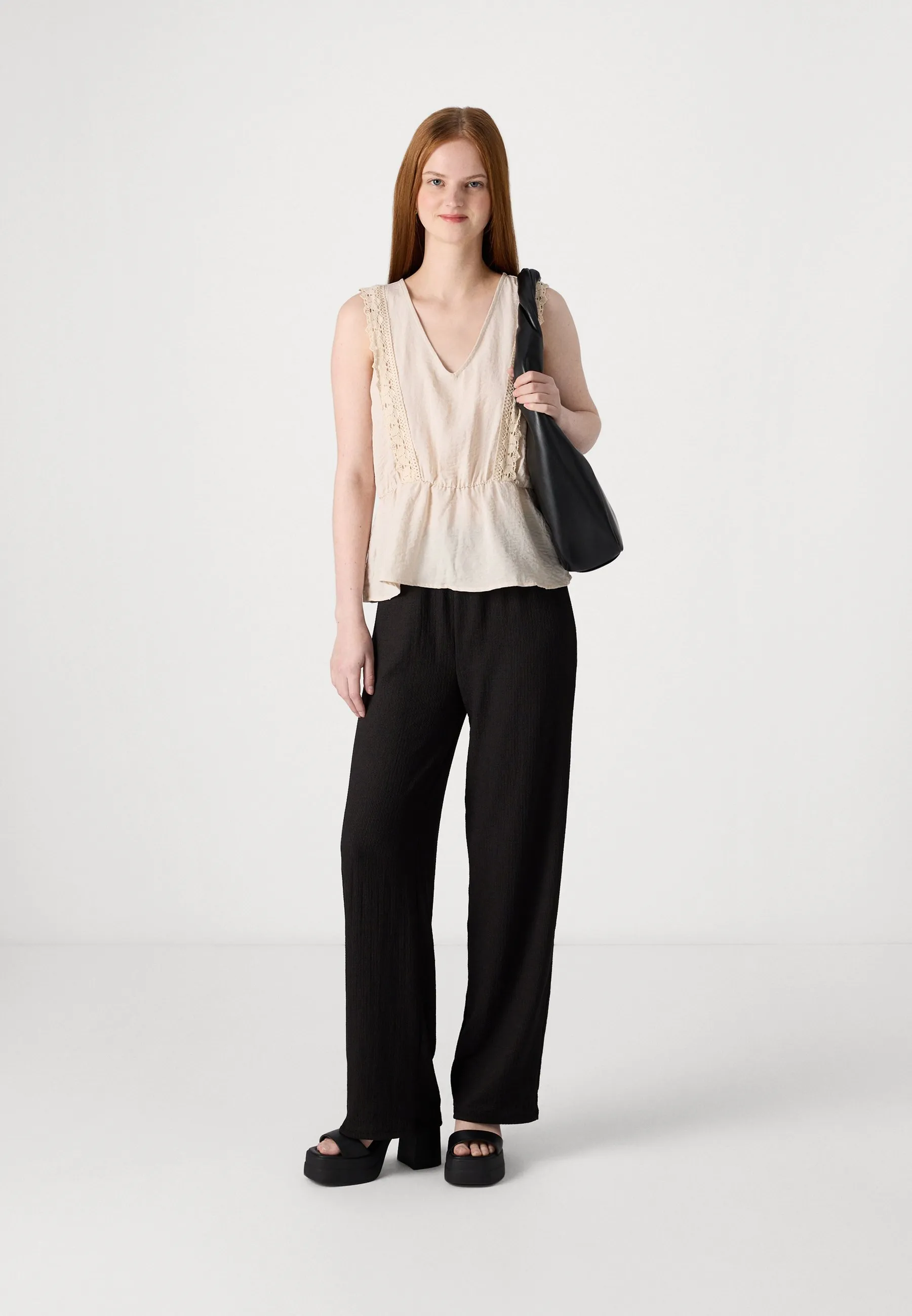 PEPLUM  - Camicetta