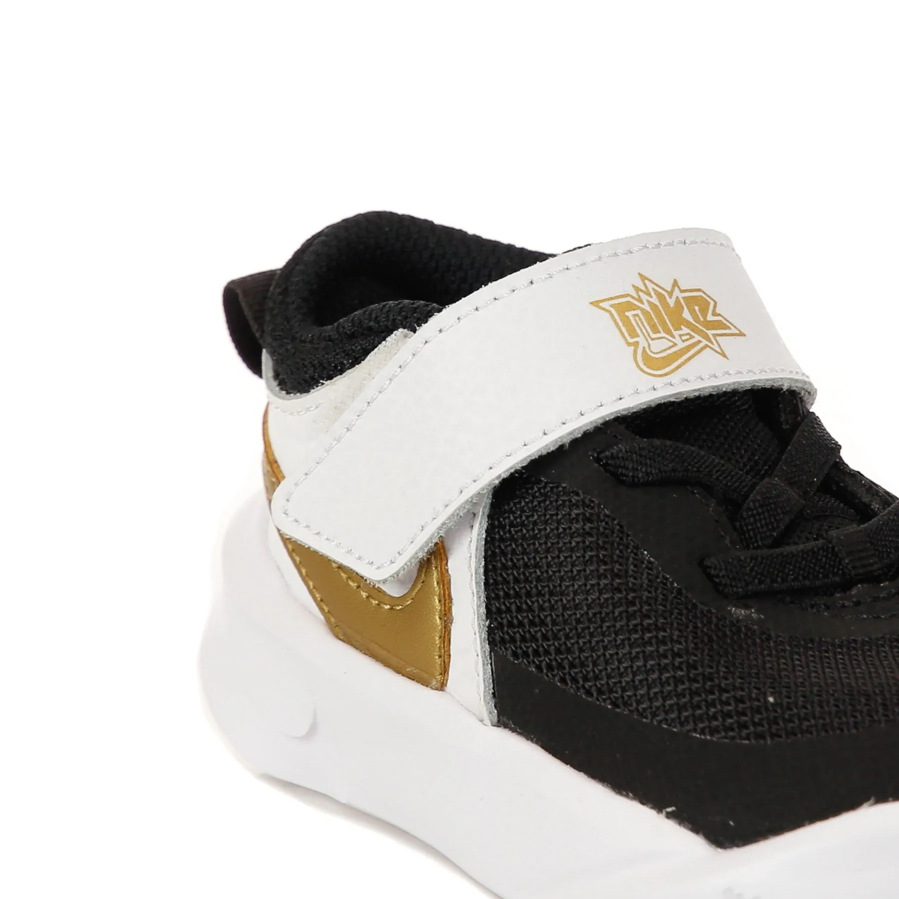 Scarpa Bassa Bambino Team Hustle D 10 (td) Black/metallic Gold/white/photon Dust