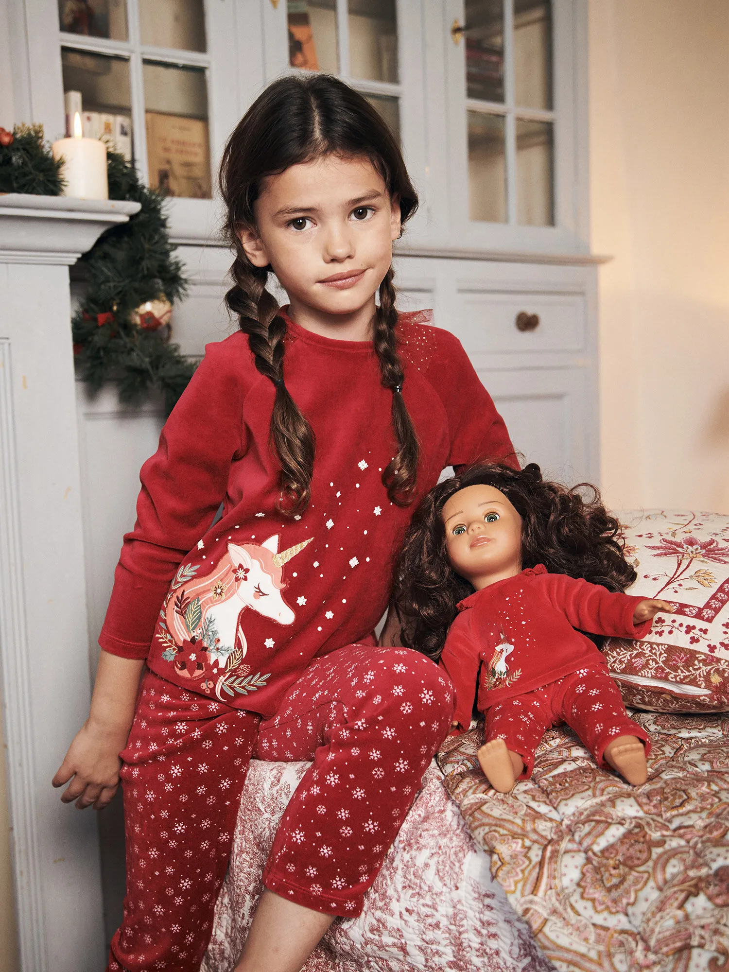 Set per bambola "Mon Adorable Poupée" t-shirt e pantaloni pigiama    