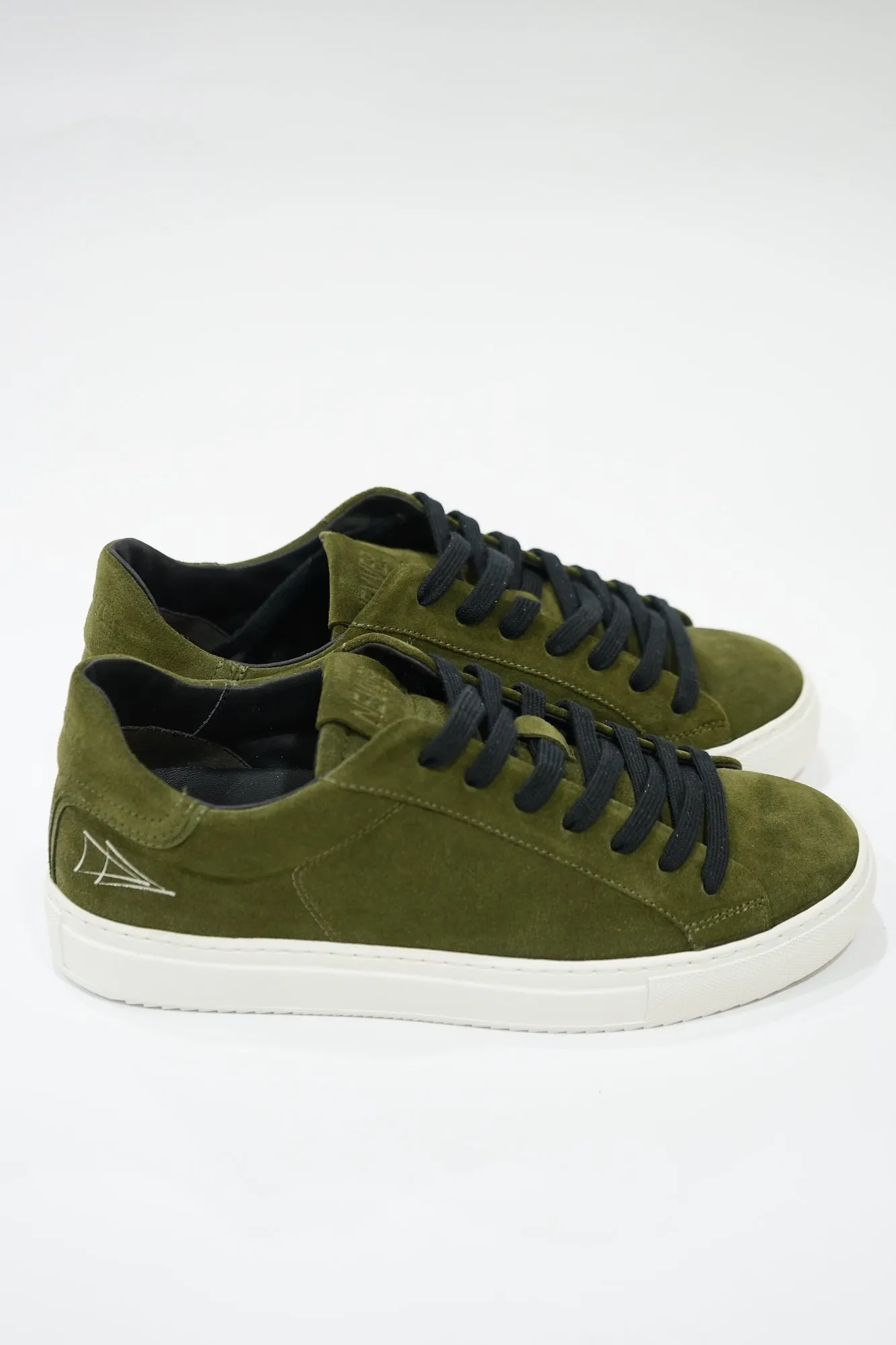 Sneakers NEVVER