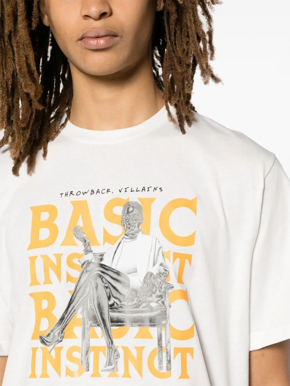 t-shirt bianca basic instinct