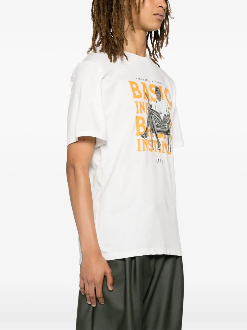 t-shirt bianca basic instinct