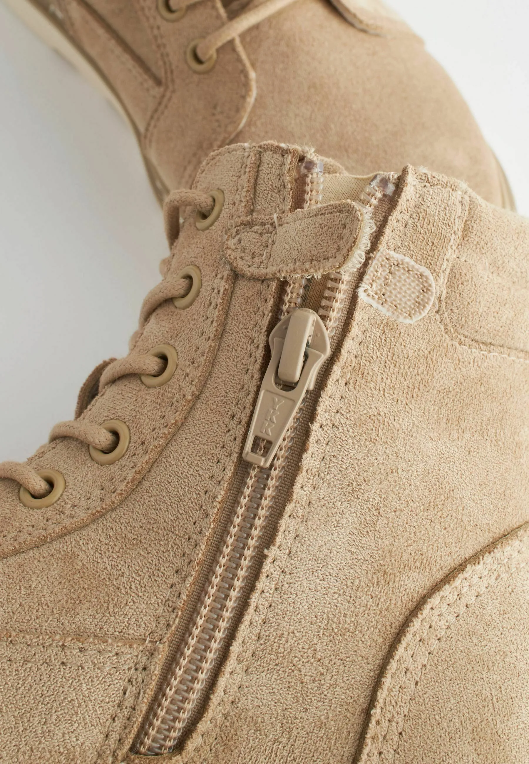 UTILITY - Stivaletti stringati